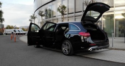 Mercedes C220D AMG- 220ks / 10.100km / do 07.03.26. 5000 Euro POPUST! /PDV