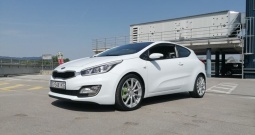Kia Pro ceed CRDi LX Sport Edition model 2014