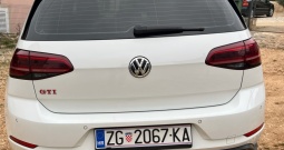 VW Golf 7.5 GTI Performance 2.0 TSI DSG 2019. – 70.000 km – odlično stanje