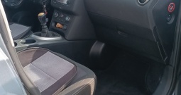 Nissan Qashqai 1.6D, Panorama, Alu felge, 360° kamera