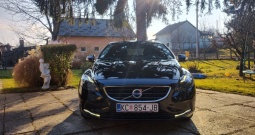 V40 D2