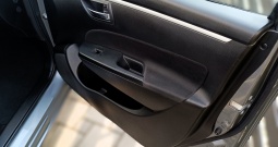 Swift 1.2 GLX, g. 2015, metalik sivi