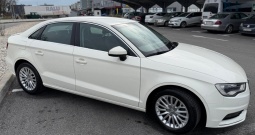 Audi A3 1.6 TDI Ambiente, 2014g, reg 08/26, Multimedija, Alu, Dvozonska klima