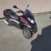Skuter Piaggio MP3, 250 kubika