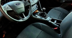 Prodaje se Ford Focus 1.0 GTDi, 2015. godište, prešao samo 46 300 km.