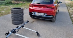 Opel Grandland 1. 2turbo automatik GS line, registriran 11.mj/26.god.