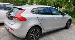 Volvo V40 D2 Automatik, 2019 godište