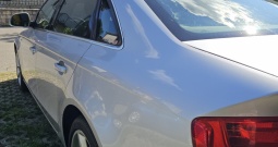 Audi A4 B8 2.0 TDI 105 kW Automatic
