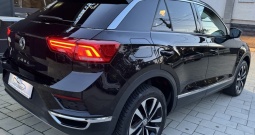 VW T-Roc 1.6 TDI IQ DRIVE ⭐ Kamera, Grij. sjed. Park Pilot ⭐ Servis