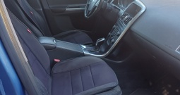 Prodajem volvo xc 60, d4, 2016, svjetlo plava s efektom, dizel , u sustavu pdv-a