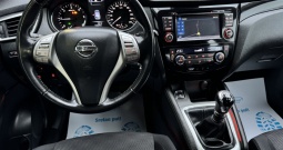 Nissan Qashqai 1,5 dCi ⭐ Kamera, Navi, Panorama ⭐