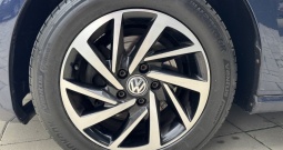 VW Golf 7 1,6 TDI ⭐ LED, Xenon, PDC, Grij.Sjed., Tempomat ⭐