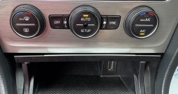 VW Golf 7 1,6 TDI ⭐ LED, Xenon, PDC, Grij.Sjed., Tempomat ⭐