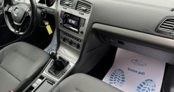 VW Golf 7 1,6 TDI ⭐ LED, Xenon, PDC, Grij.Sjed., Tempomat ⭐