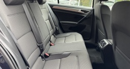 VW Golf 7 1,6 TDI ⭐ LED, Xenon, PDC, Grij.Sjed., Tempomat ⭐