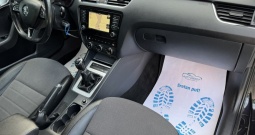 Škoda Octavia Combi 1,6 TDI ⭐ Navi, Tempomat, Grij. Sjed., Servis ⭐