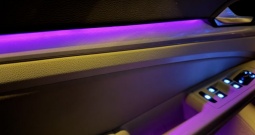 VW Golf VIII 2,0 tdi, model 2021, jamstvo 12mj, virtual, navigacija, ambi light