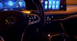 VW Golf VIII 2,0 tdi, model 2021, jamstvo 12mj, virtual, navigacija, ambi light