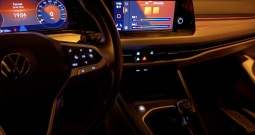 VW Golf VIII 2,0 tdi, model 2021, jamstvo 12mj, virtual, navigacija, ambi light