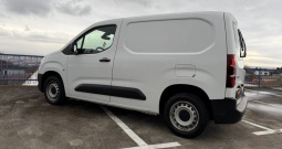 Opel Combo 1,5 DIESEL, SAMO 23.000km,2022.g,NIJE UVOZ!