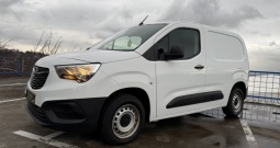 Opel Combo 1,5 DIESEL, SAMO 23.000km,2022.g,NIJE UVOZ!