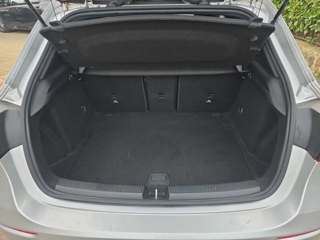 Mercedes A180d Sport | Reg. 04/27 |Widescreen