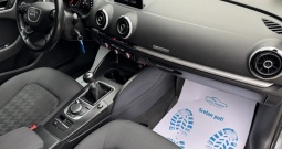 Audi A3 Sportback 1,2 TFSI ⭐ Bi-Xenon, Tempomat, Park senzori