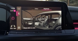 VW Golf VIII 2,0 tdi edition, jamstvo 12mj, virtual, navigacija, ambi light