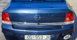 Opel Astra Sedan