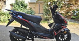 Luna Speedjet Evo 50-2T, 2013.g., 1.vlasnik, kao nova, može na kartice!