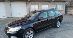 Škoda Octavia 1.6 TDI, Ambient SW, garancija, servisna knjiga