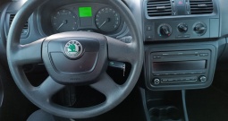 Škoda Roomster 1. 2 benzin u odličnom stanju - kartice