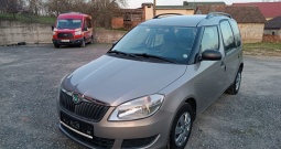 Škoda Roomster 1. 2 benzin u odličnom stanju - kartice