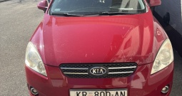 Kia ceed 1.6 plin 2008. Neispravan