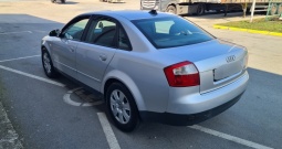 Audi A4 2.5 TDI, automatik