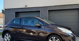 Peugeot 208 /141tkm/prvi vlasnik/klima/odličan/
