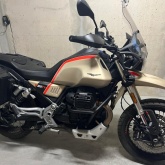 Moto Guzzi, v85tt travel, 9700km, full oprema, 853ccm