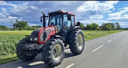Traktor Valtra A92