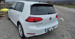 Volkswagen Golf 1.6 TDI avt. R-Line Edition