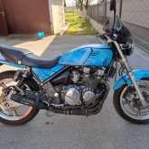 Kawasaki zephyr 550
