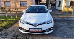Toyota Auris Hybrid 1.8 CVT mjenjać + LPG 2016.g.