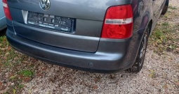 Prodajem Tourana isključivo za dijelove