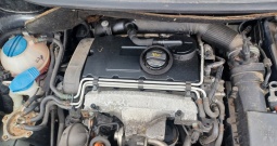 Prodajem Tourana isključivo za dijelove