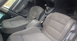 Prodajem Tourana isključivo za dijelove