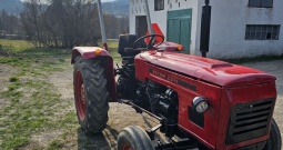 Zetor 25 11 ima papire
