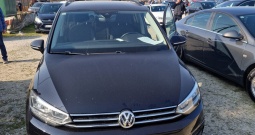 Prodajem Tourana koji je postao višak u obitelji!