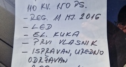 Prodajem Tourana koji je postao višak u obitelji!