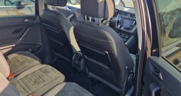 Prodajem Tourana koji je postao višak u obitelji!