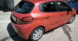 Peugeot 208 1.6HDi HR auto