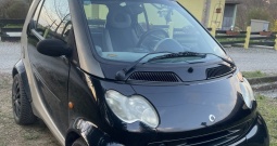 Prodajem Smart for two 0.7 2003 godište